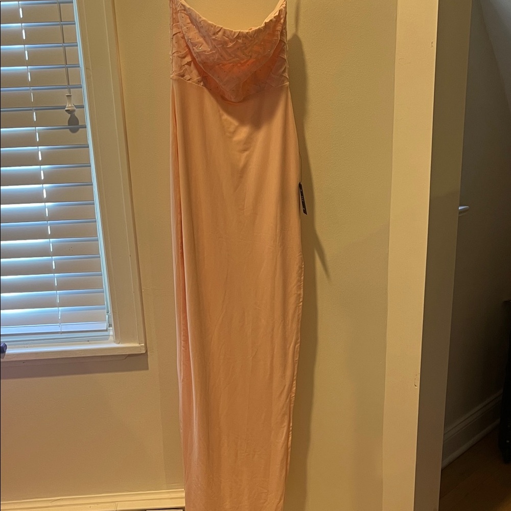 Lulu's Blush Strapless Dress